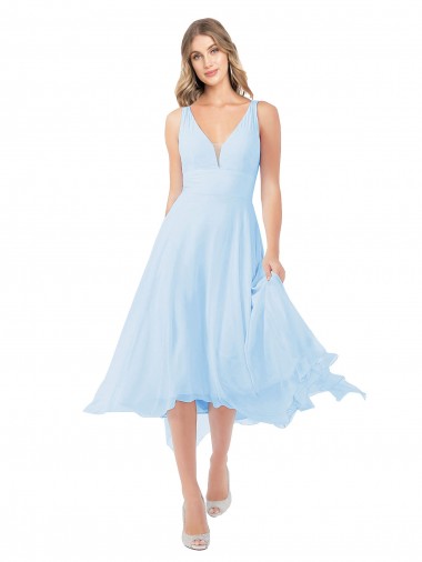 Fábrica de Buraco da fechadura Chiffon Decote V Comprimento Midi Sem Mangas Vestidos de Madrinha / Vestidos de Cocktail / Vestidos de Homecoming