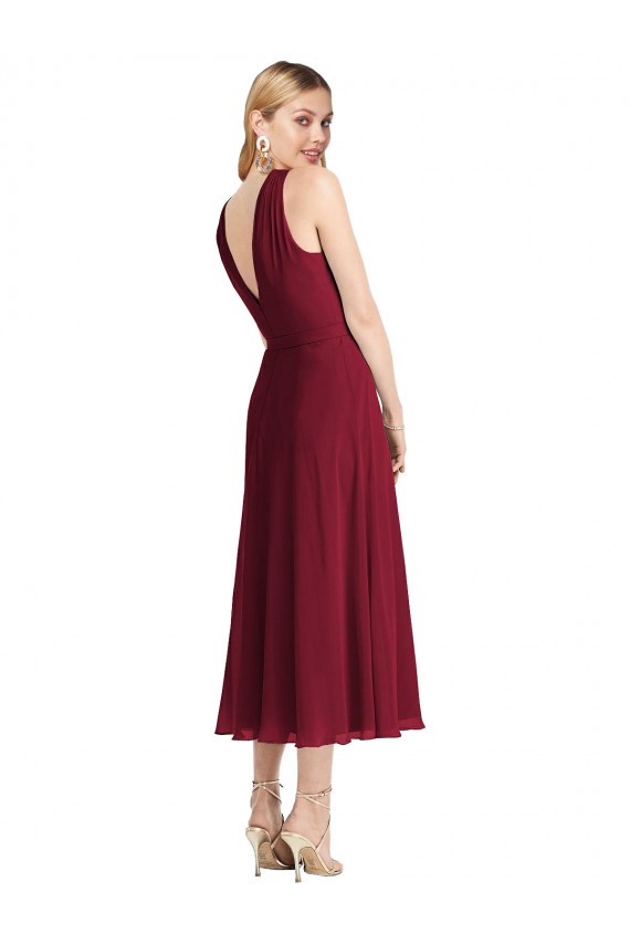 Fábrica de Costas em V Chiffon Cabeçada Comprimento Chá Sem Mangas Vestidos de Madrinha / Vestidos de Cocktail
