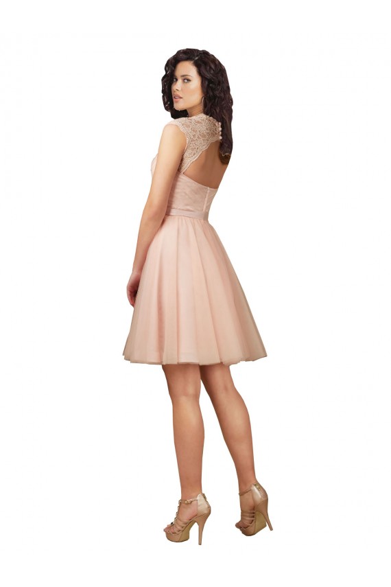 Fábrica de Buraco da fechadura Tule & Renda Amor Comprimento Joelho Mangas Curtas Vestidos de Madrinha