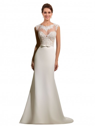 Fábrica de Chiffon & Renda Decote Ilusão Comboio Capela Mangas Curtas Vestidos de Noiva