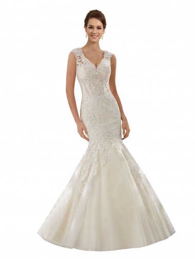 Fábrica de Tule & Renda Decote V Comboio Capela Sem Mangas Vestido de Festa / Vestido de Madrinha