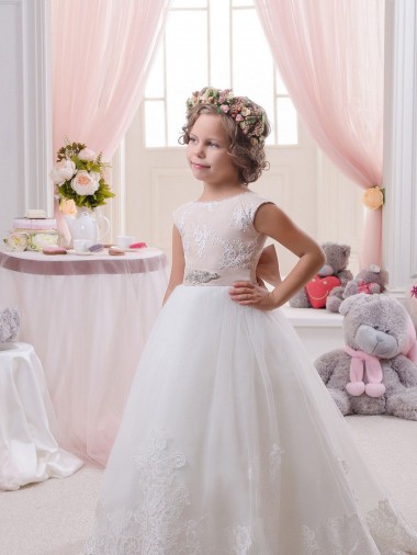 Fábrica de Costas em V Tule & Renda Barco Comboio Capela Sem Mangas Vestido de Baile Vestidos para Meninas de Flores