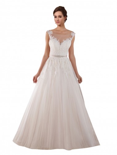 Fábrica de Buraco da fechadura Tule & Renda Amor Comboio Capela Sem Mangas Vestido de Baile Vestidos de Noiva