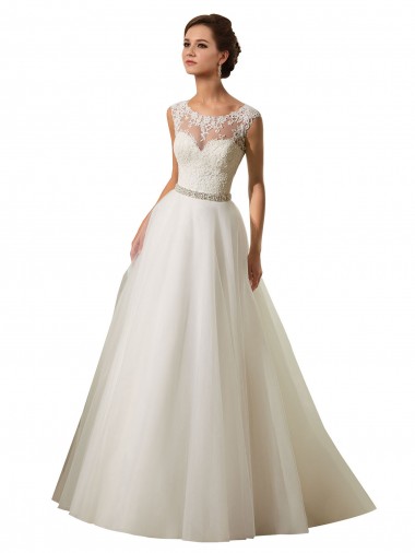 Fábrica de Tule & Renda Decote Ilusão Comboio Capela Mangas Curtas Vestido de Baile Vestidos de Noiva