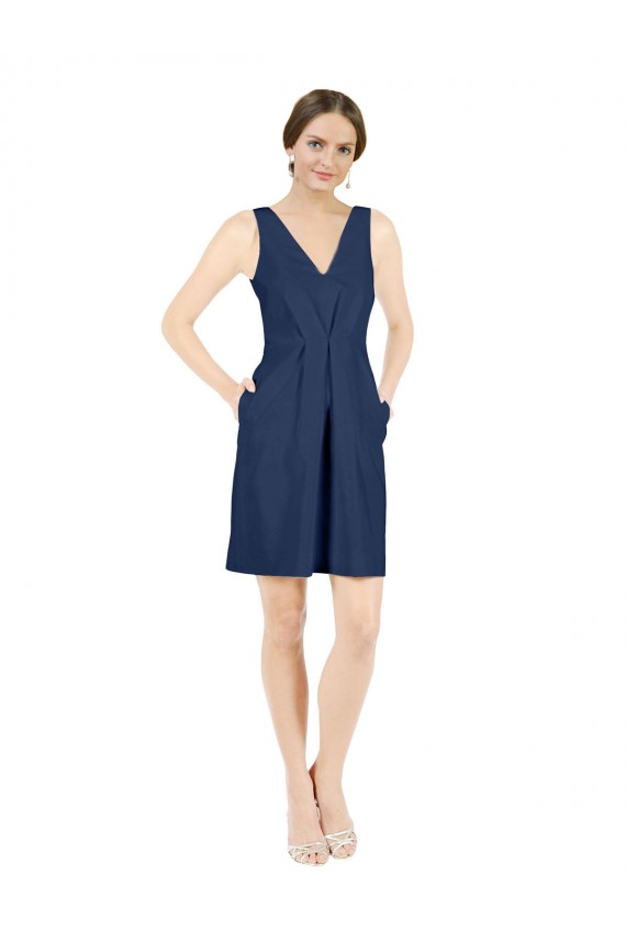 Fábrica de Abrir de volta Cetim Decote V Comprimento Joelho Sem Mangas Vestidos de Madrinha / Vestidos de Cocktail / Vestidos de Homecoming
