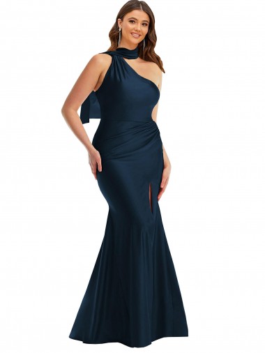 Fábrica de Cetim Sedoso Um Ombro Comprimento Chão Sem Mangas Vestido de Madrinha / Vestido de Festa