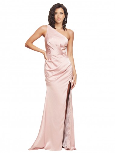 Fábrica de Lombar Cetim Sedoso Um Ombro Comprimento Chão Sem Mangas Vestidos de Madrinha / Vestidos de Noite / Vestidos de Festa