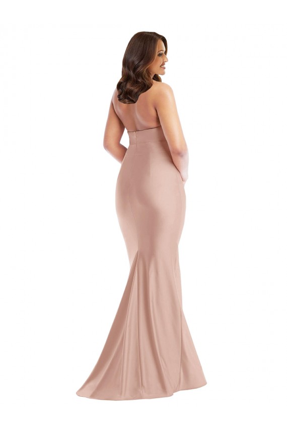 Fábrica de Abrir de volta Cetim Sedoso Cabeçada Comprimento Chão Sem Mangas Sereia Vestidos de Madrinha / Vestidos de Noite / Vestidos de Festa