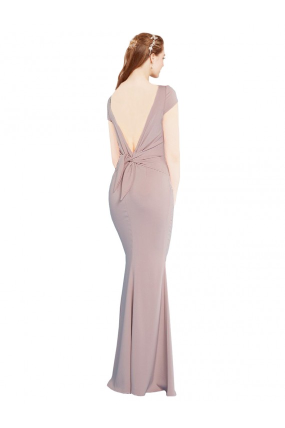 Fábrica de Amarrar para trás Crepe Esticado Decote Barco Comprimento Chão Mangas Curtas Vestido de Madrinha / Vestido de Noite